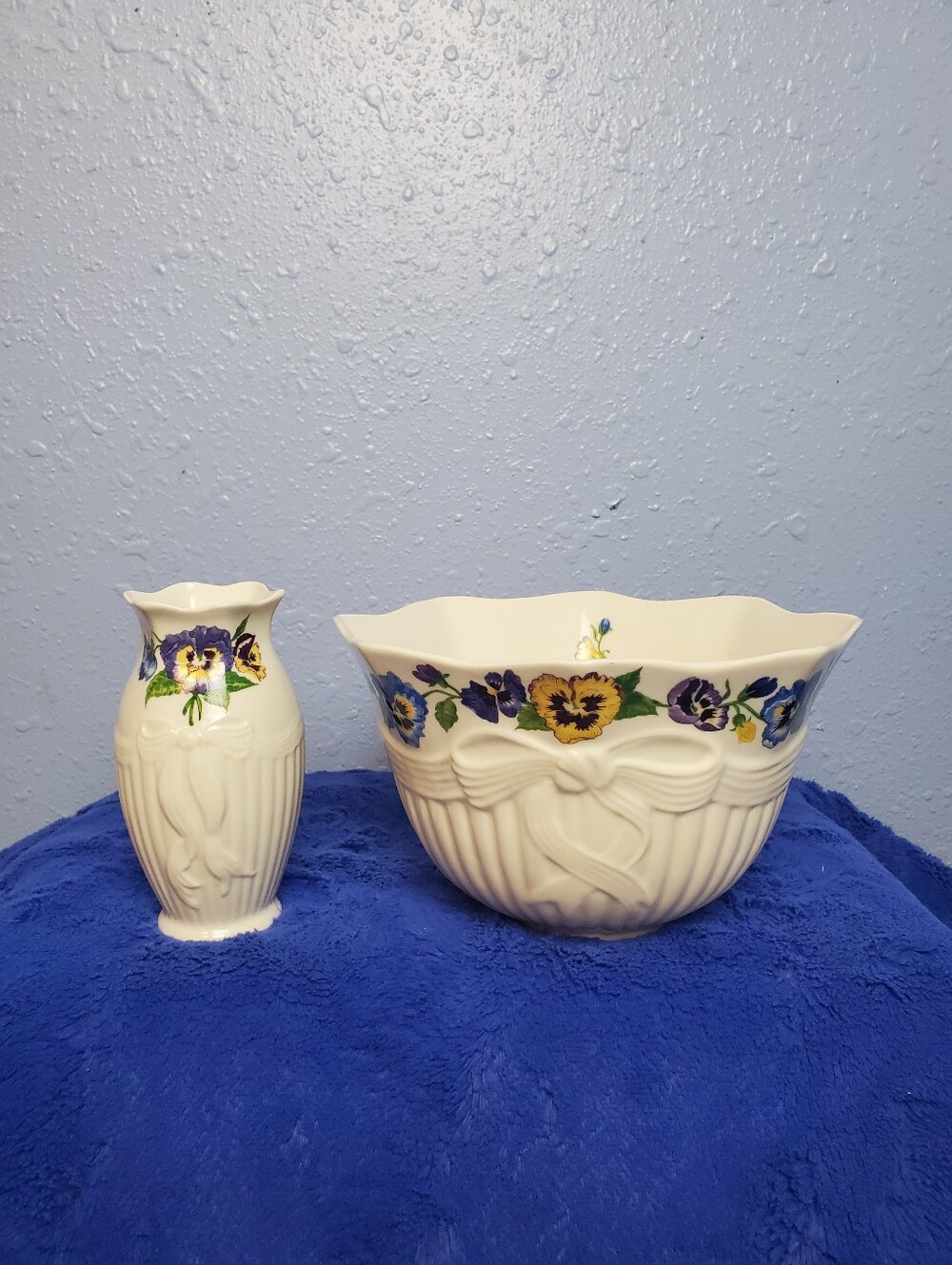 Cream Ceramic Floral Pansy Bowl and Vase Set